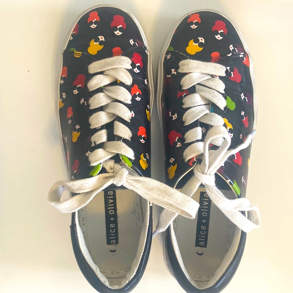 Alice and Olivia Platform Sneakers size 6